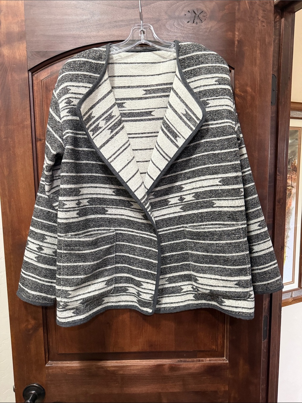 Cozy Striped Open-Front Women's Sweater Jacket - Gray & Cream